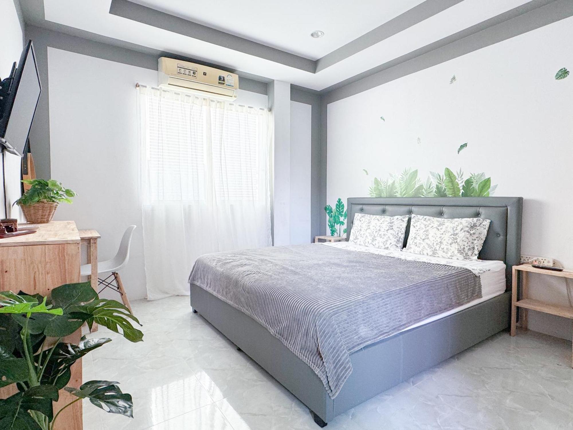 Sea Dreamer Beachfront Apartments Phuket Kültér fotó